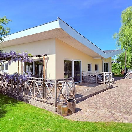 Spacious Comfort Villa Vera With Hottub Zeewolde Kültér fotó