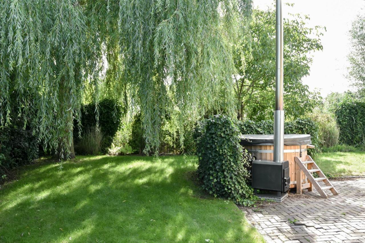 Spacious Comfort Villa Vera With Hottub Zeewolde Kültér fotó
