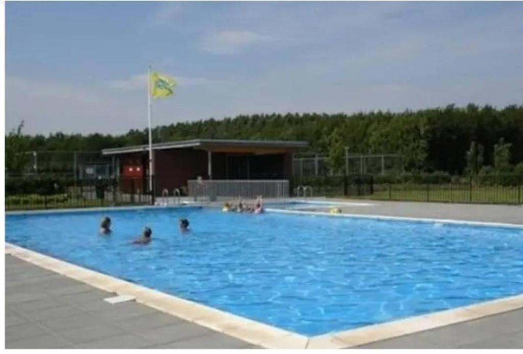 Spacious Comfort Villa Vera With Hottub Zeewolde Kültér fotó
